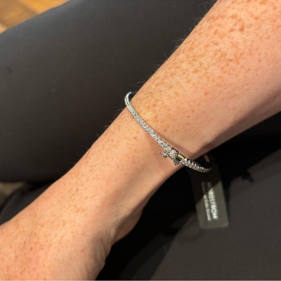 Nordstrom Delicate Cubic Zirconia Eternity Bangle Bracelet - Picture 8 of 9